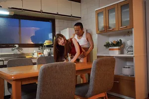 Con gái bị ông xã mới của mẹ nắc mỗi ngày, cho dù đã có người yêu