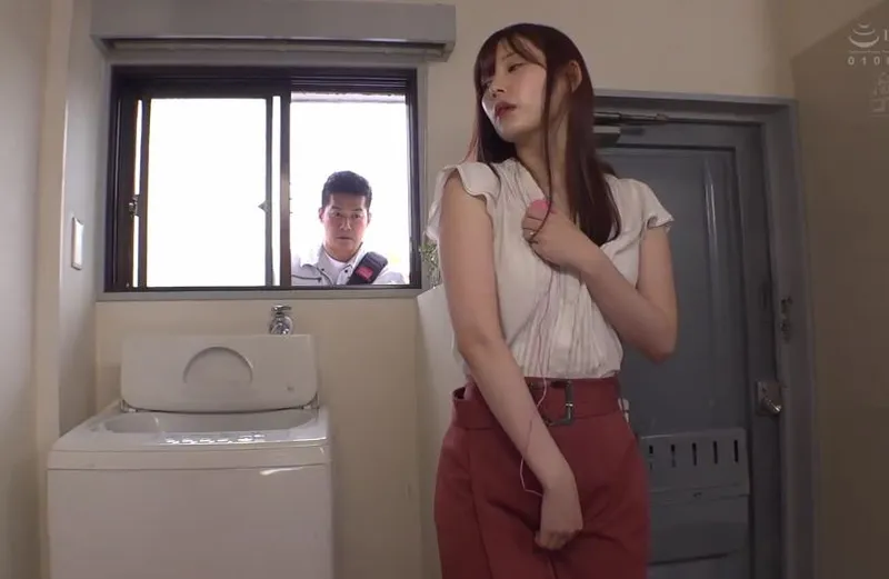 Bị ông chồng hờ hửng người vợ phang với anh kỹ thuật chung cư đến mang bầu